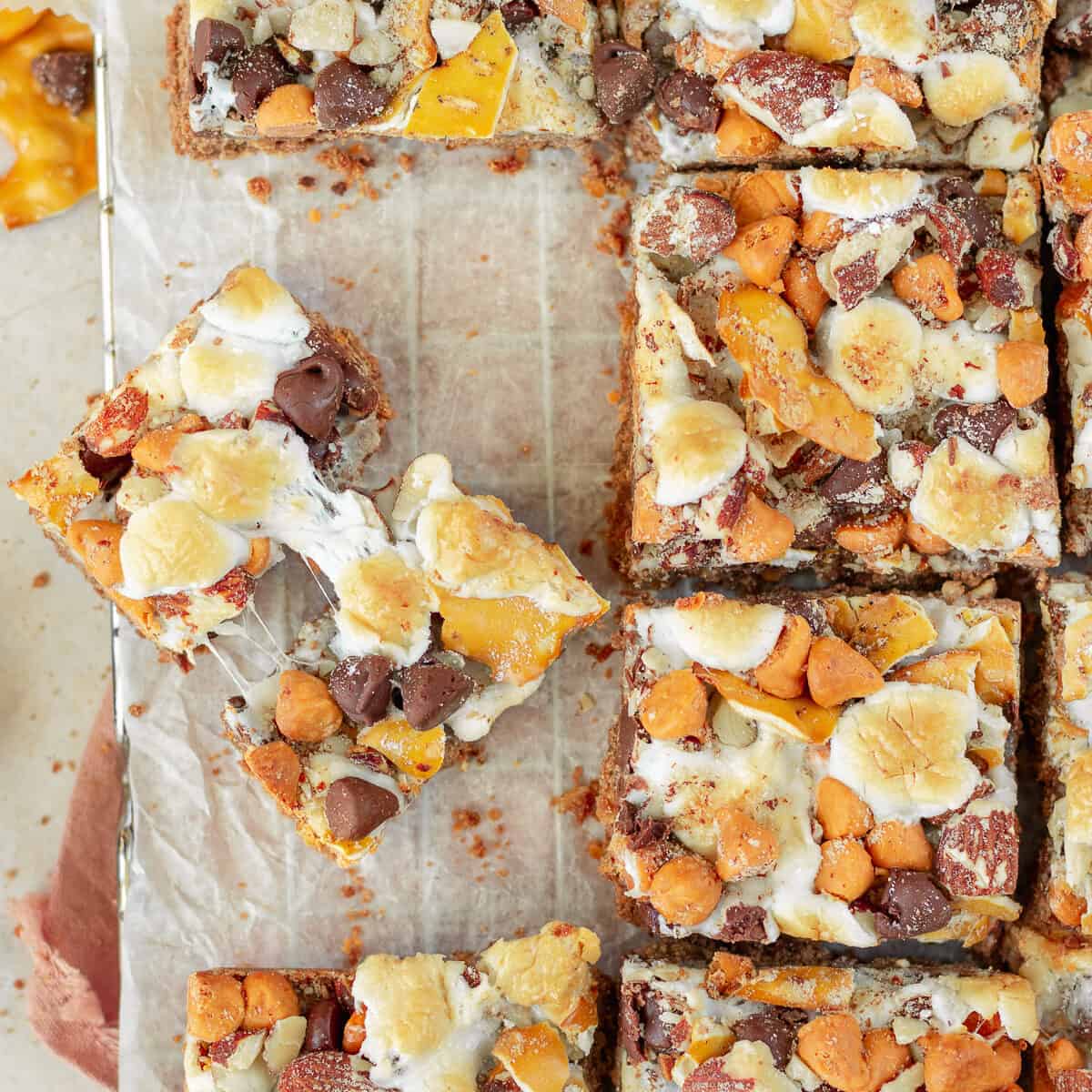 Easy Rocky Road S’mores Bars